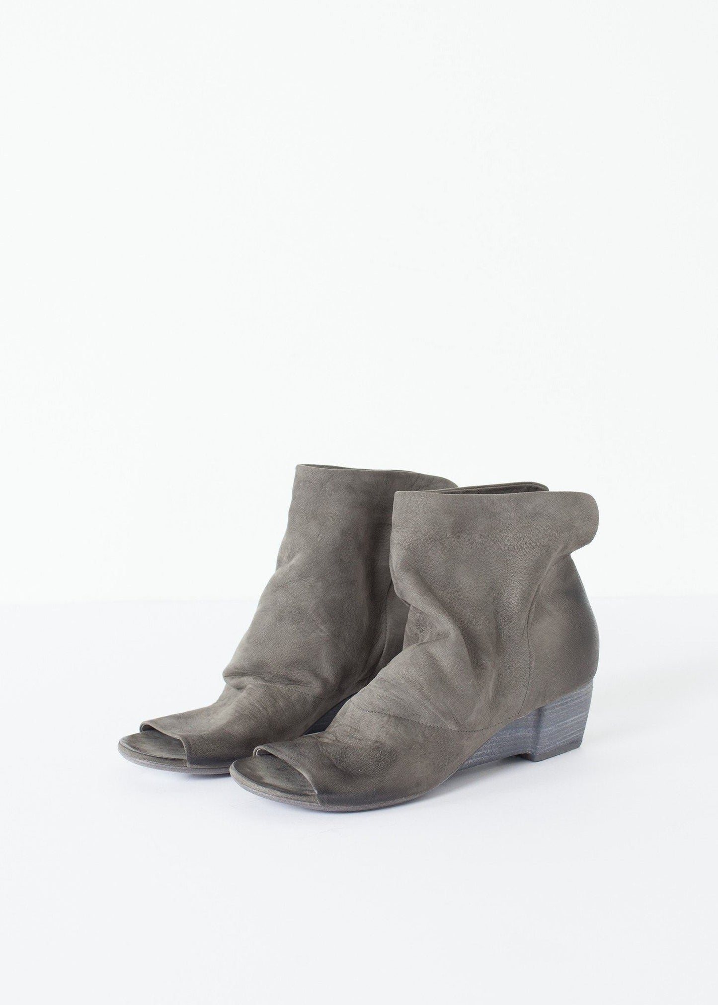 block wedge in dark slate women's shoes *** 222