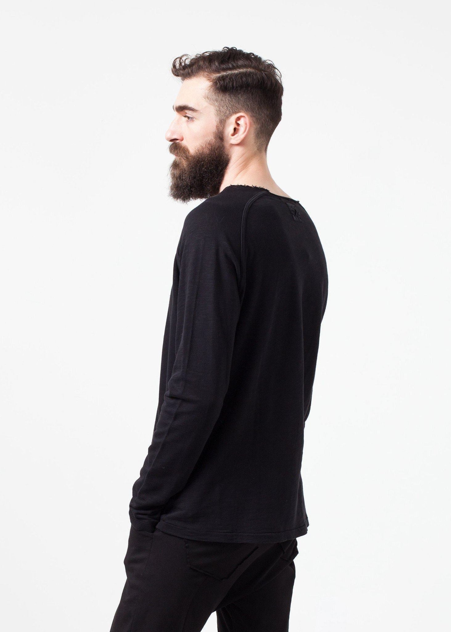 daris tee in black men's t-shirts  *** 222