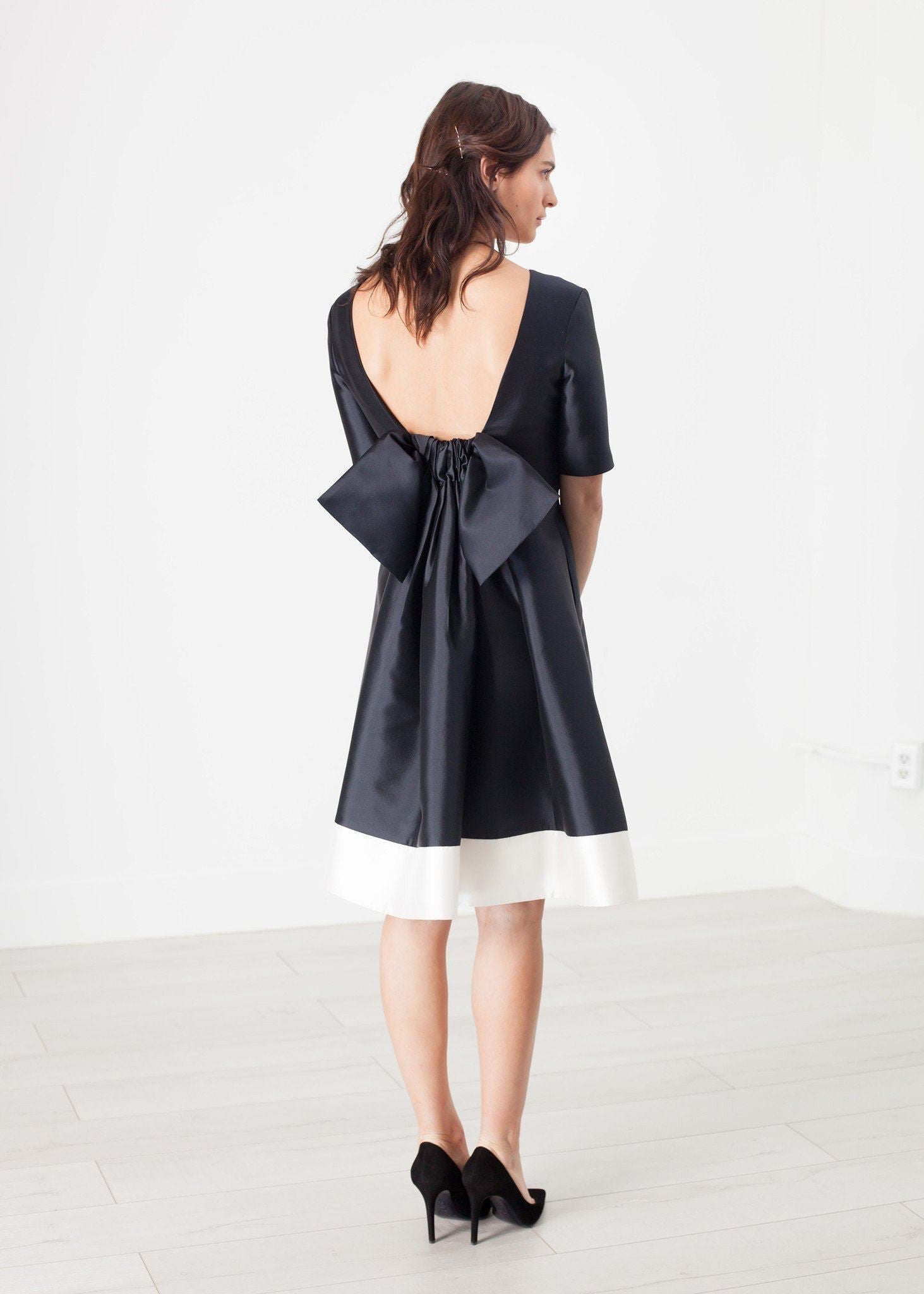 tie dress in navy dresses  *** 222